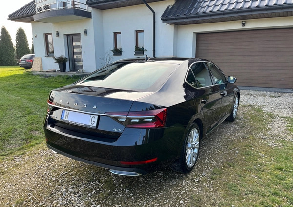 Skoda Superb cena 139900 przebieg: 98000, rok produkcji 2019 z Boguszów-Gorce małe 781